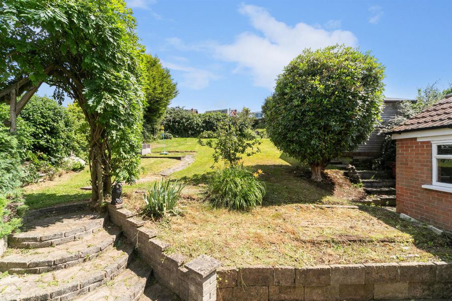 9 Glencregagh Park, Upper Knockbreda Road
