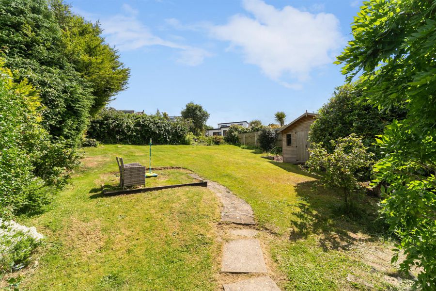 9 Glencregagh Park, Upper Knockbreda Road
