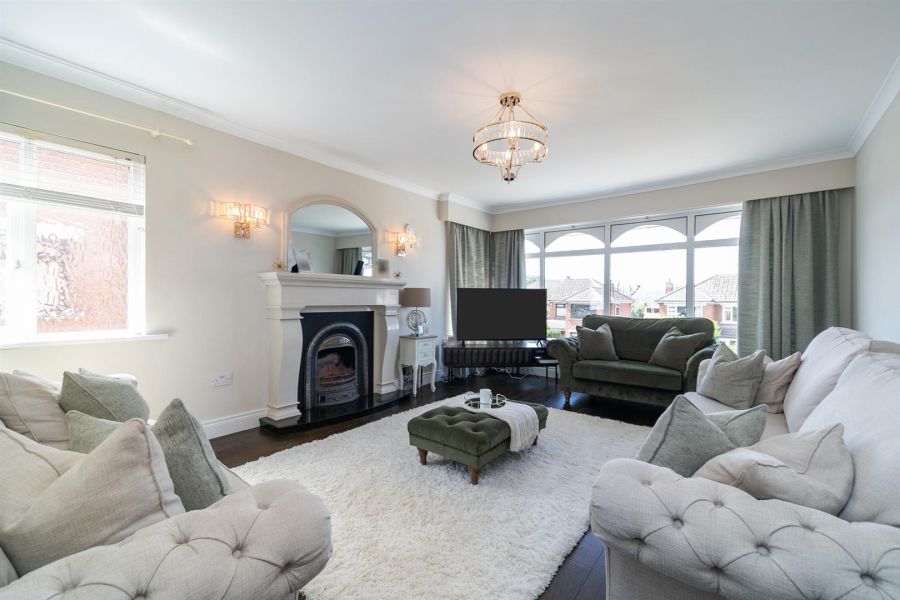 9 Glencregagh Park, Upper Knockbreda Road