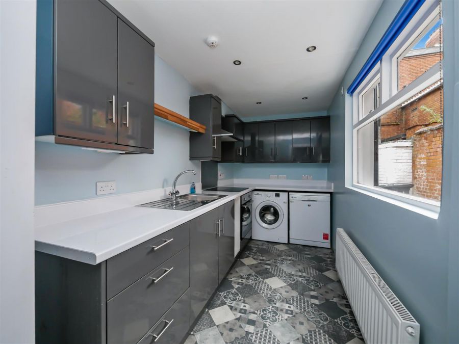4 Rushfield Avenue, Ormeau Road