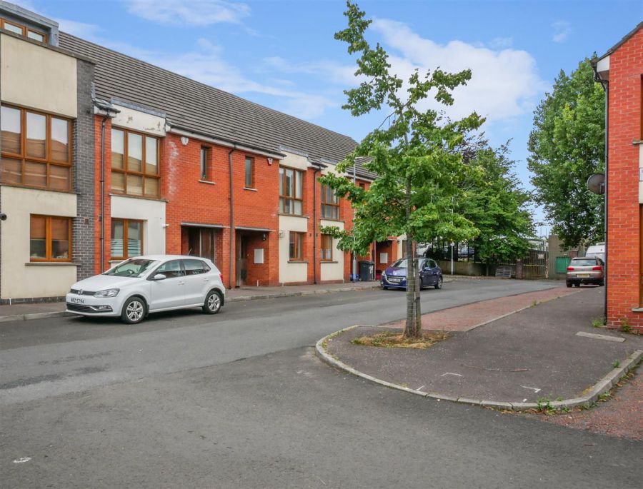 12 Halcombe Street, Cregagh Road