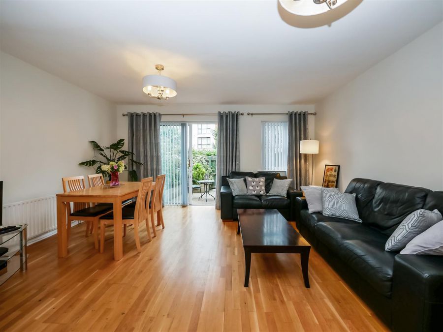 14 Ardenlee Court, Ravenhill Road