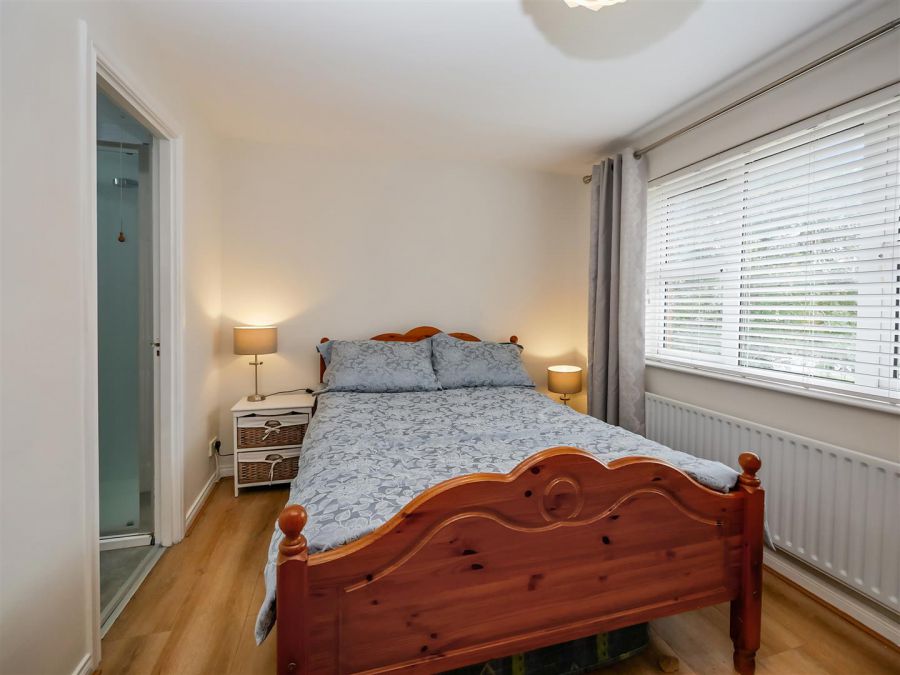 14 Ardenlee Court, Ravenhill Road