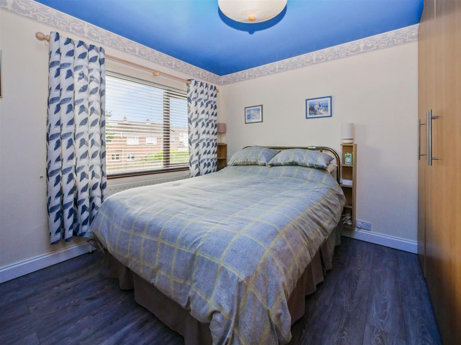 42 Marlborough Park, Off The Hillsborough Road