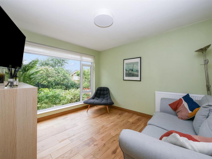3 Cairnshill Gardens, Cairnshill Road