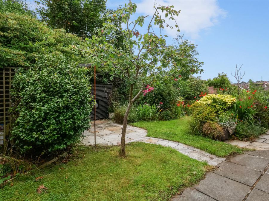 3 Cairnshill Gardens, Cairnshill Road