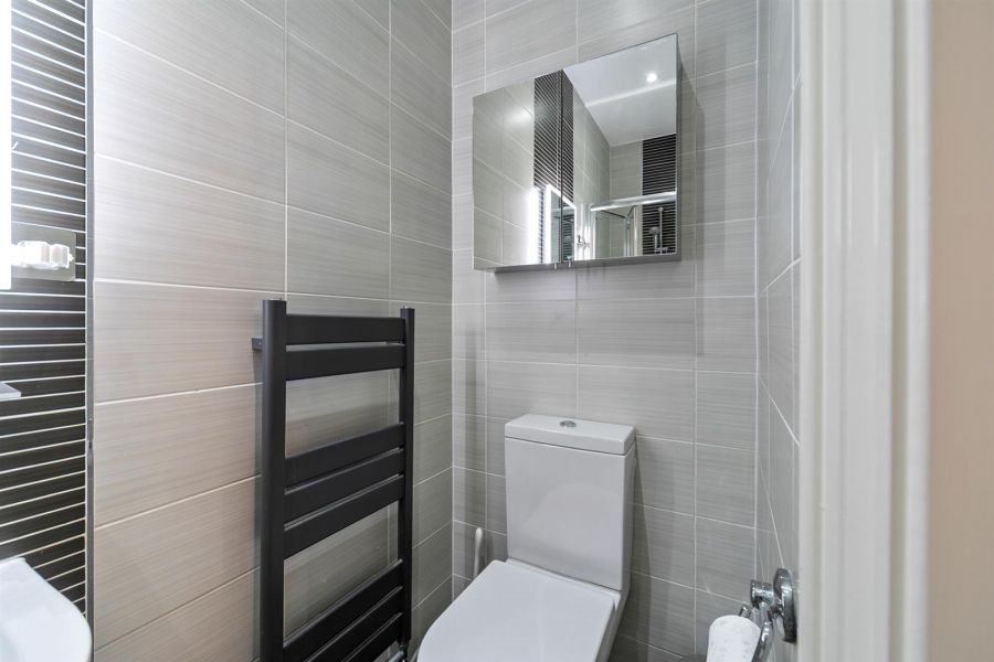 4 Bracken Hill Avenue, Ballymaconaghy Road