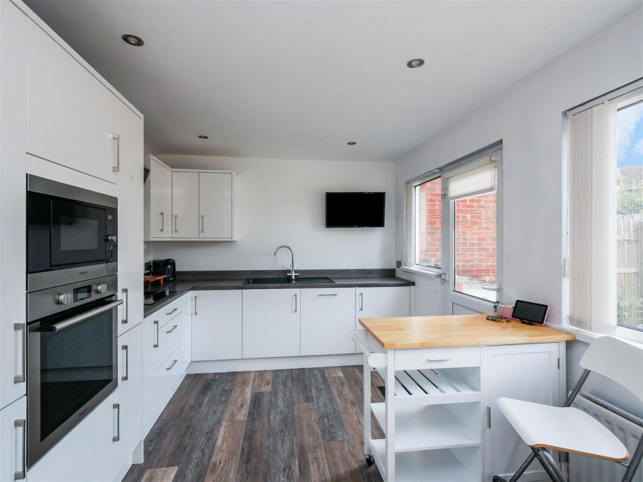 9 Hampton Parade, Ormeau Road