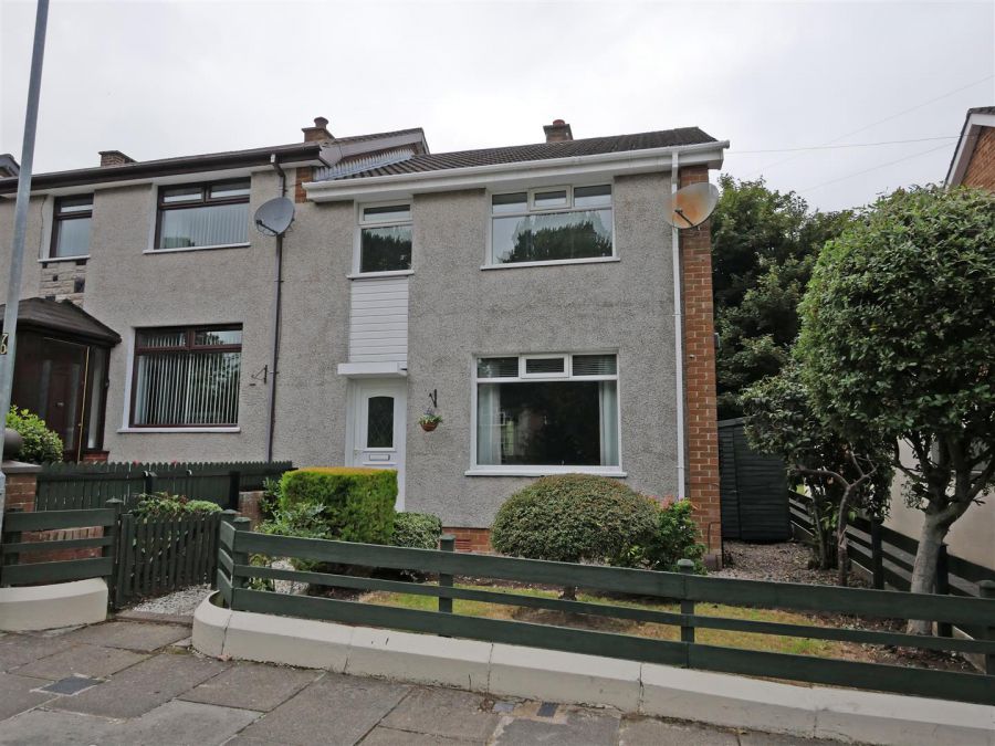 214 Belvoir Drive, Belvoir Park