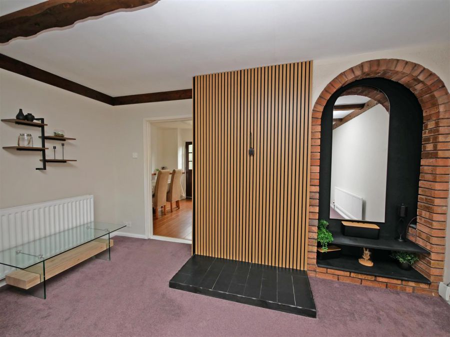 214 Belvoir Drive, Belvoir Park