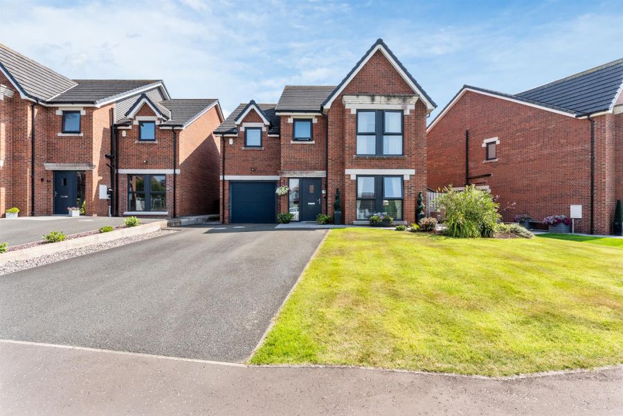 49 Baronsgrange Park