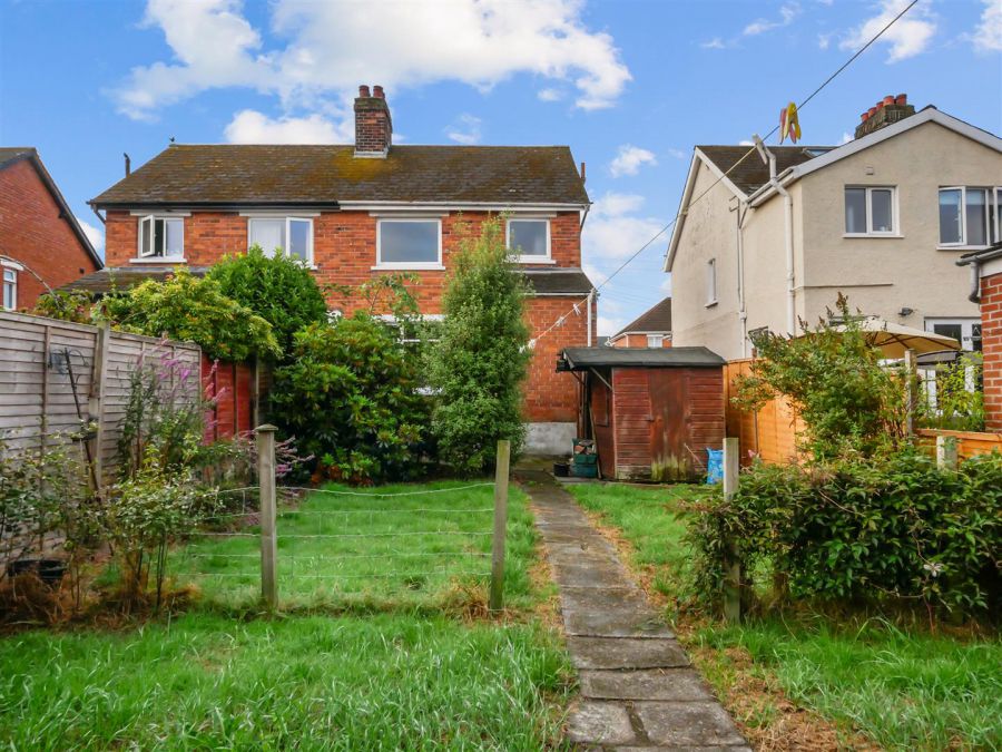 6 Mount Merrion Gardens