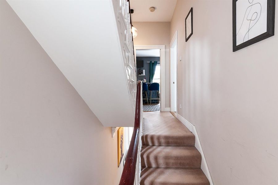 352 Ravenhill Road