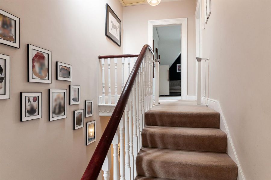 352 Ravenhill Road