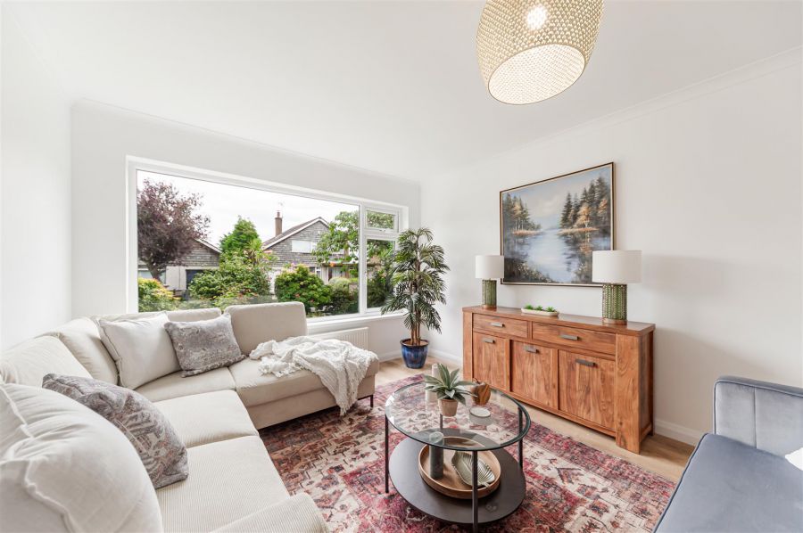 11 Moyra Crescent