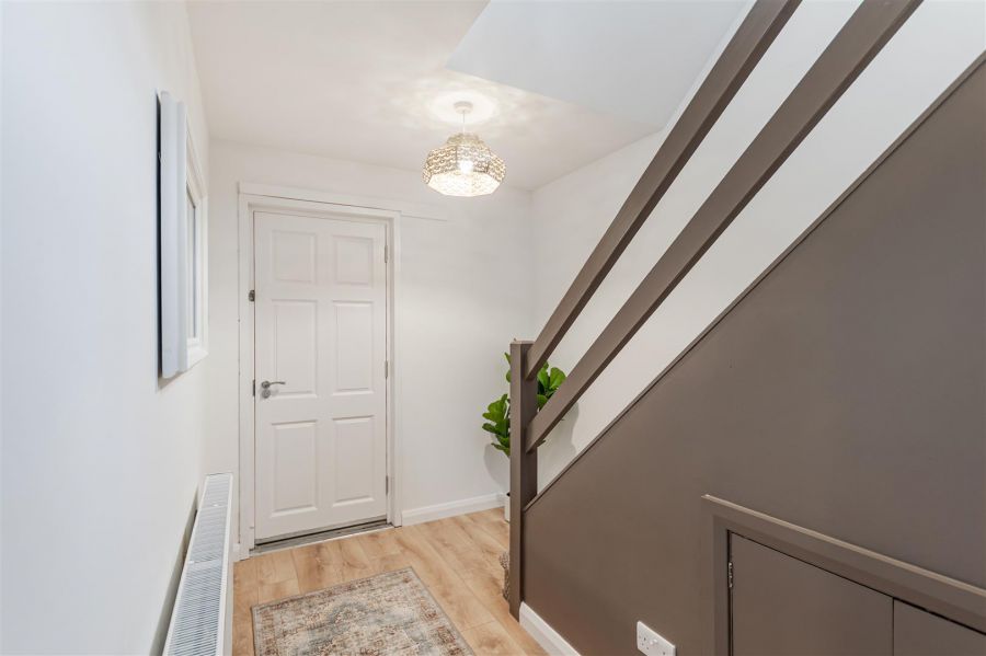 11 Moyra Crescent