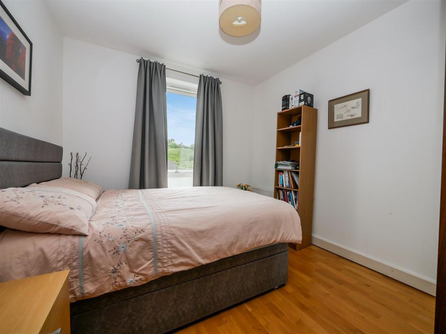 Apartment, 21 The Keel Building 33 Annadale Crescent