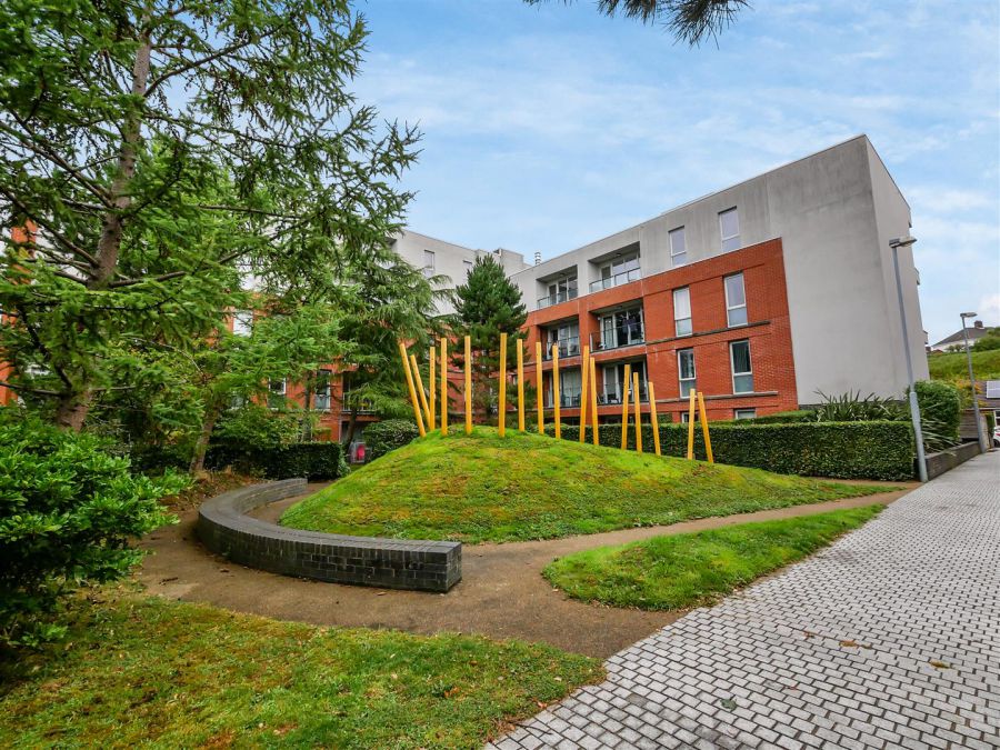 Apartment, 21 The Keel Building 33 Annadale Crescent