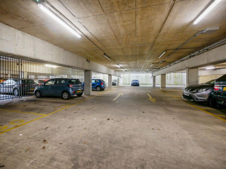 Apartment, 21 The Keel Building 33 Annadale Crescent