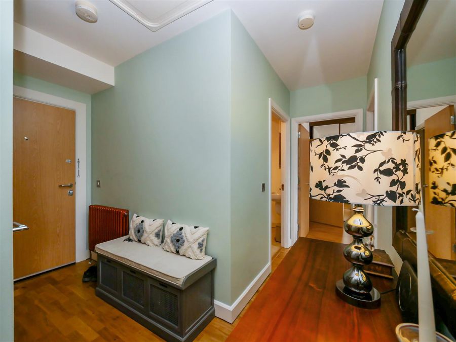Apartment, 21 The Keel Building 33 Annadale Crescent
