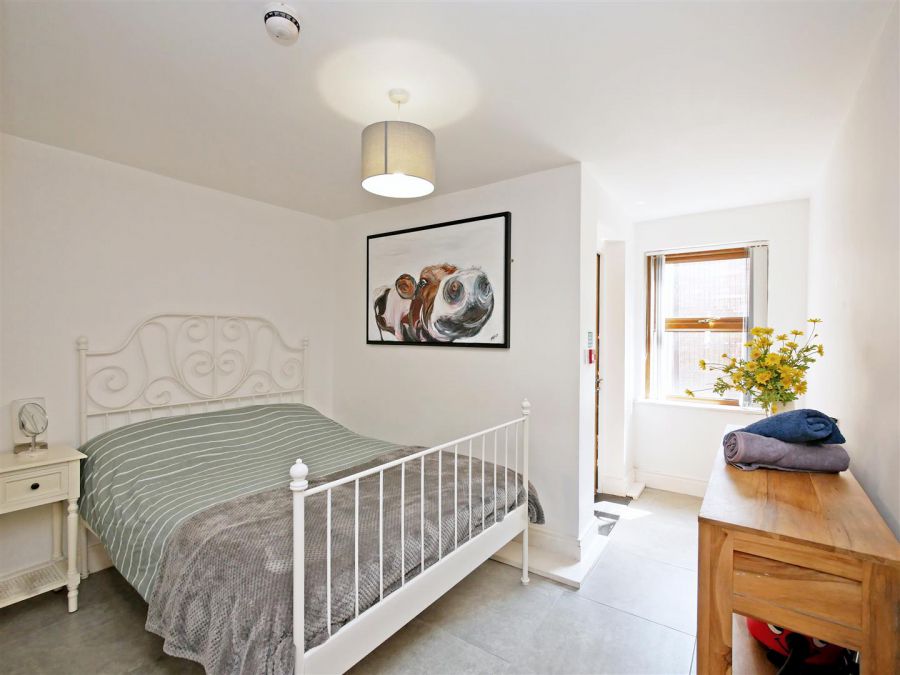 Apt 4, 167 University Street, Ormeau Road