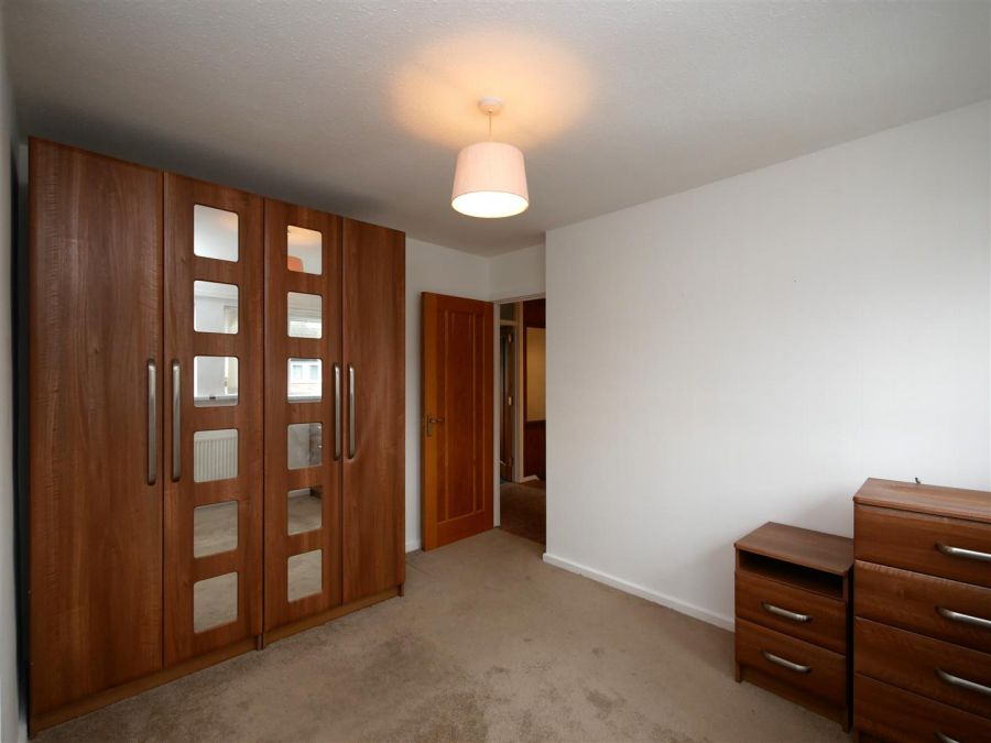 28 Minnowburn Drive, Belvoir Park