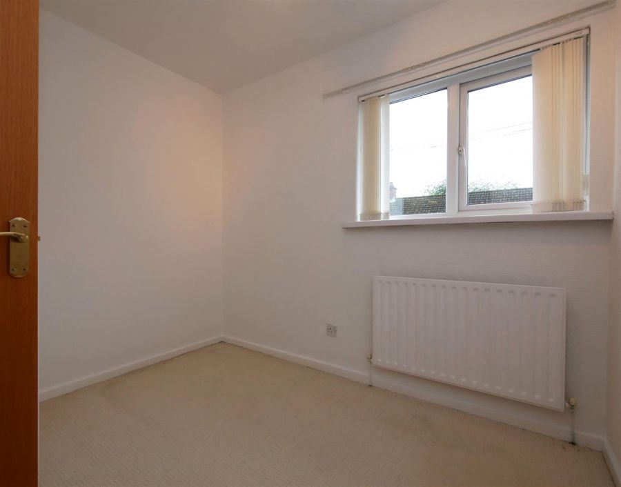 28 Minnowburn Drive, Belvoir Park