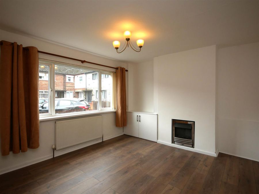 28 Minnowburn Drive, Belvoir Park