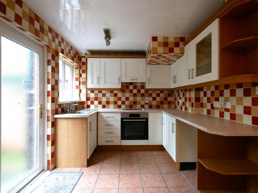 28 Minnowburn Drive, Belvoir Park