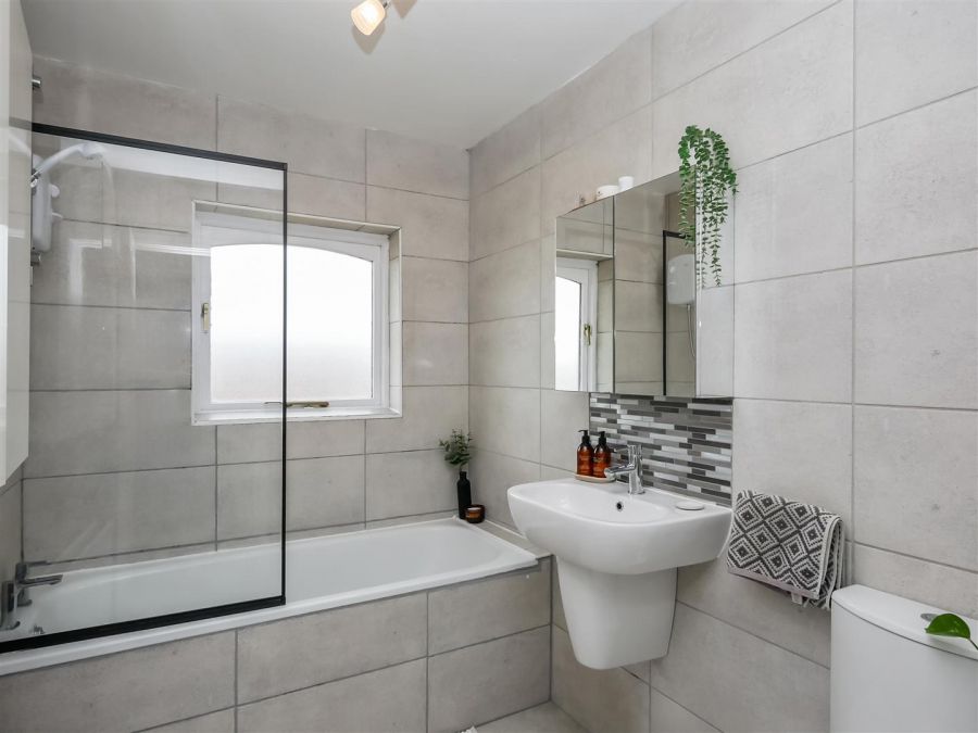 38 Greer Park Heights
