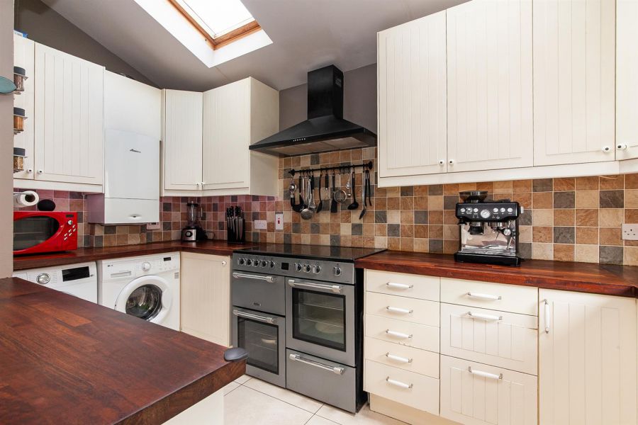 12 Ravenhill Park Gardens