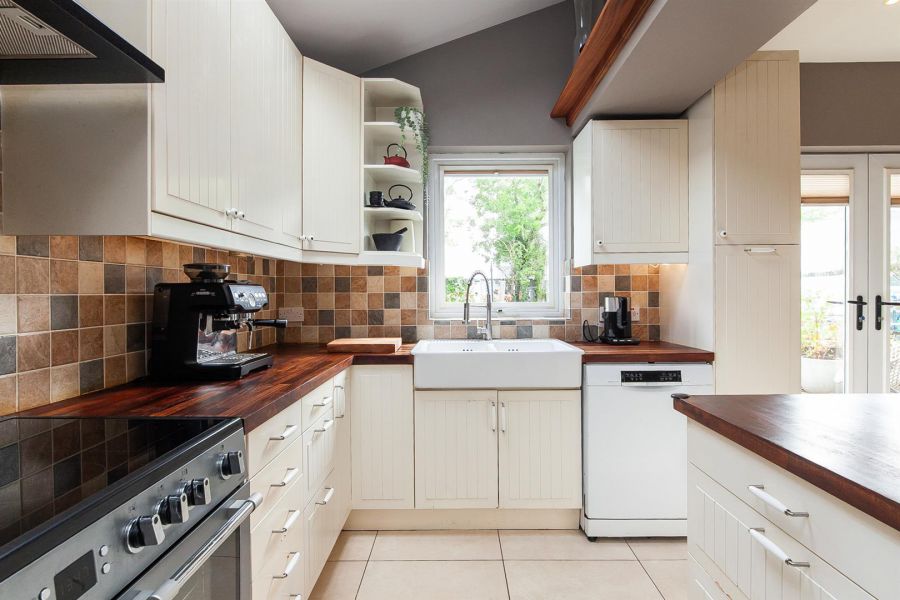 12 Ravenhill Park Gardens
