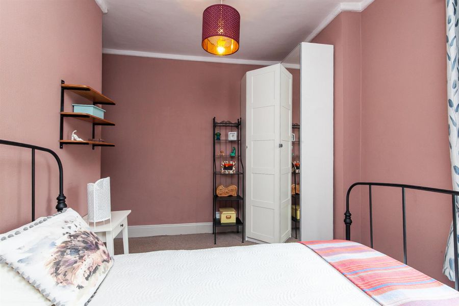 12 Ravenhill Park Gardens
