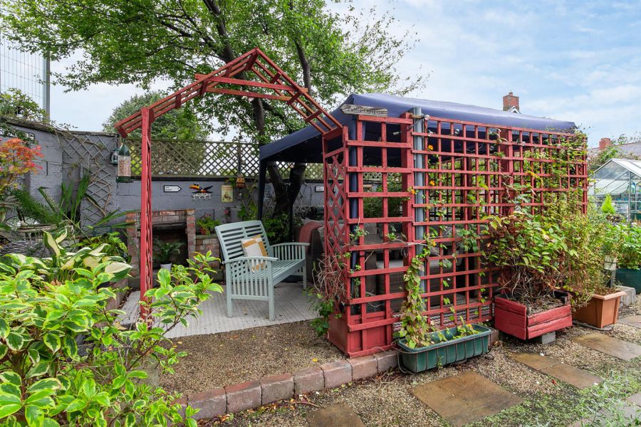 12 Ravenhill Park Gardens