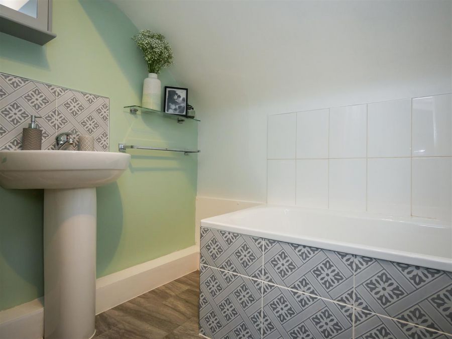 Apt 5 6A Rosetta Park