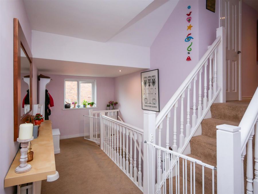 Apt 5 6A Rosetta Park