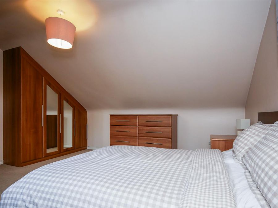 Apt 5 6A Rosetta Park