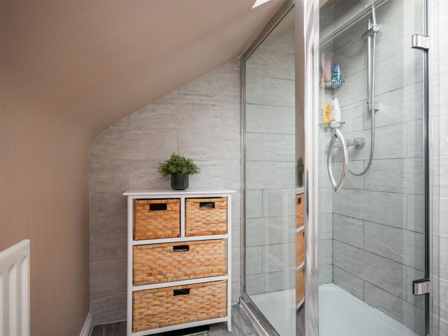 Apt 5 6A Rosetta Park