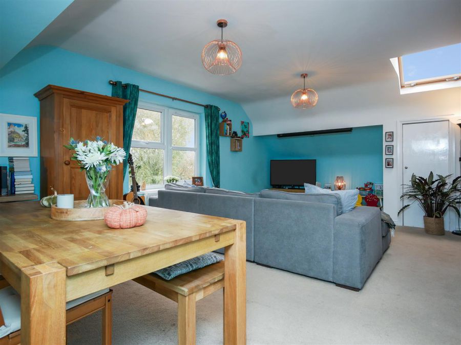 Apt 5 6A Rosetta Park