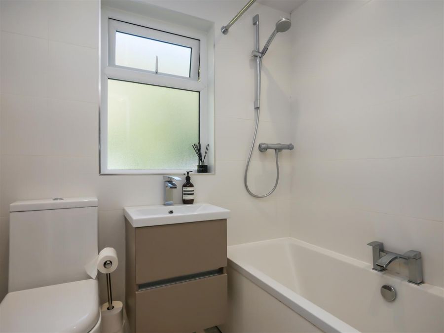 19 Meadowvale Park