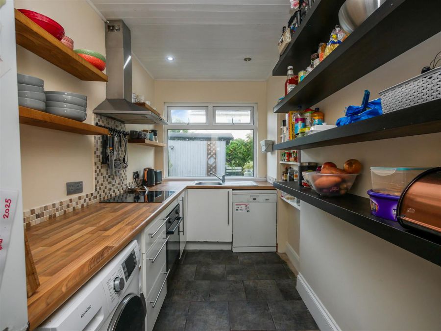 30 Ardpatrick Gardens, Castlereagh Road