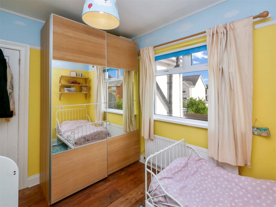30 Ardpatrick Gardens, Castlereagh Road