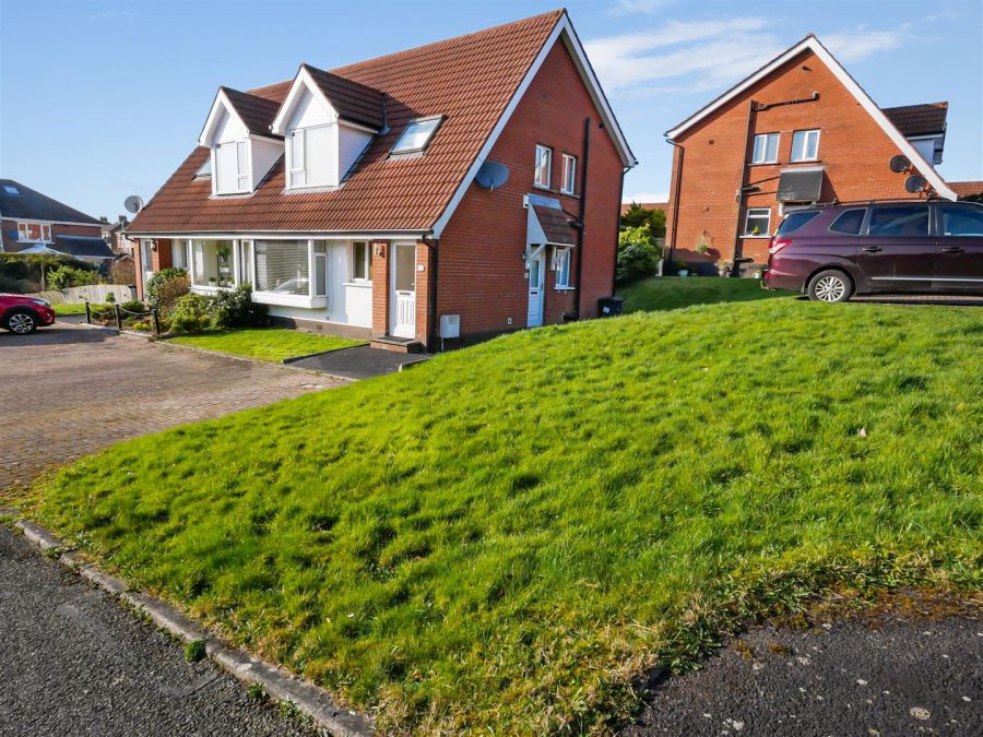 34B Carnbrae Park, Newton Park