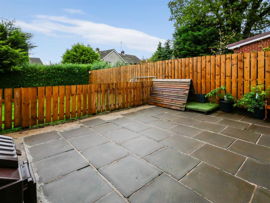 4 Castlecoole Park, Belvoir Park