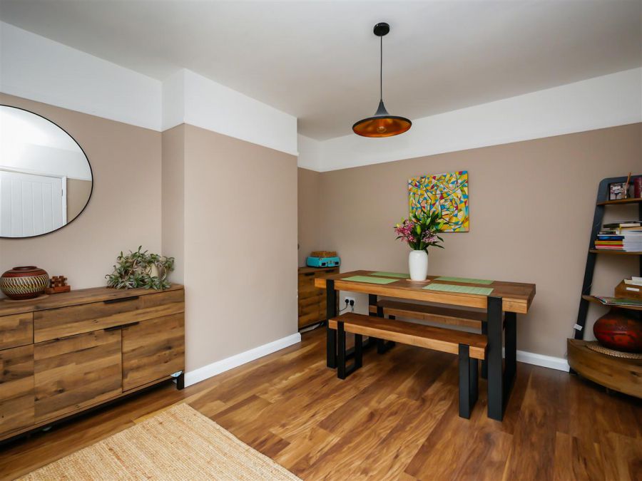 4 Castlecoole Park, Belvoir Park