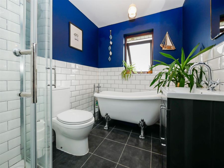 4 Castlecoole Park, Belvoir Park