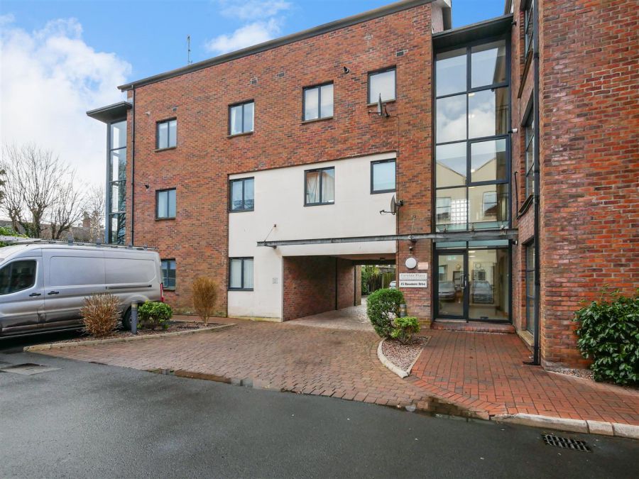 Apt 1 Carolan Place 45 Rossmore Drive, Ormeau Road