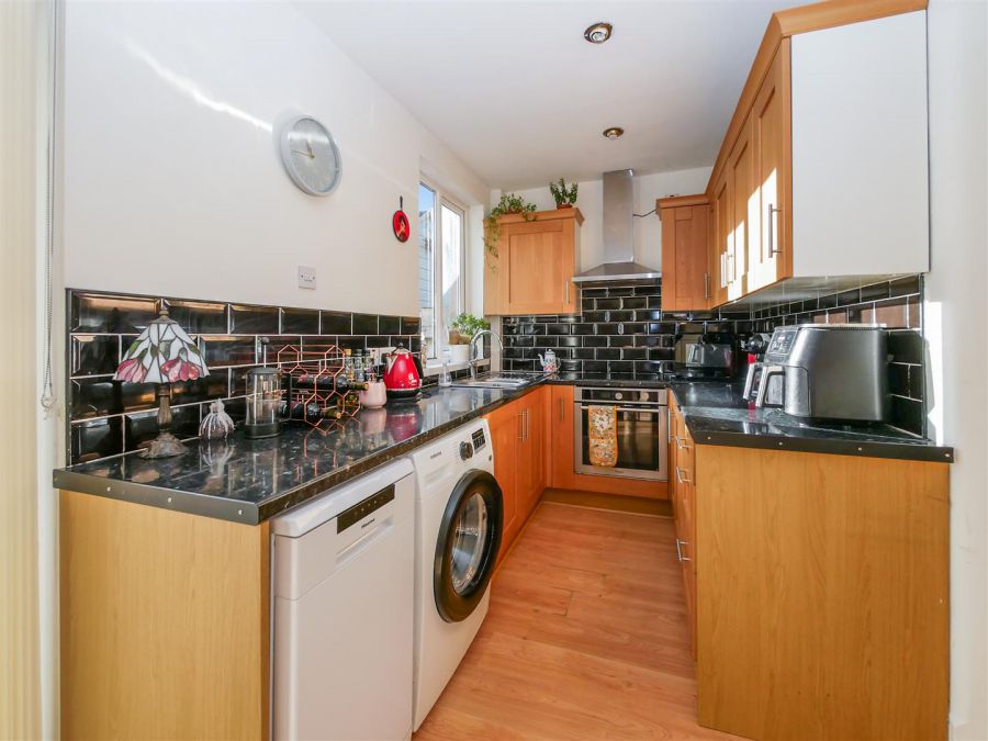 43 Glendale Avenue South, Newton Park