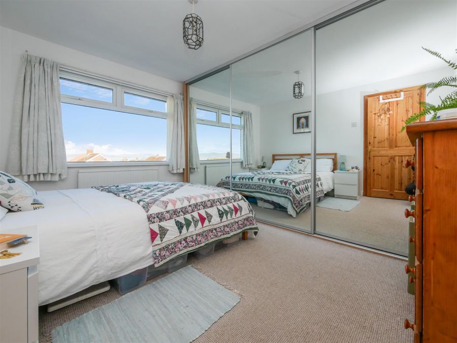 43 Glendale Avenue South, Newton Park