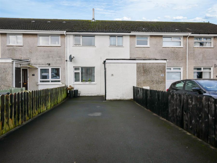 5 Killynure Road, Church Road